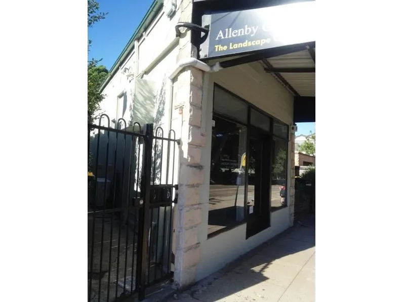 One Bedroom Garden Flat with Yard! Dont miss out