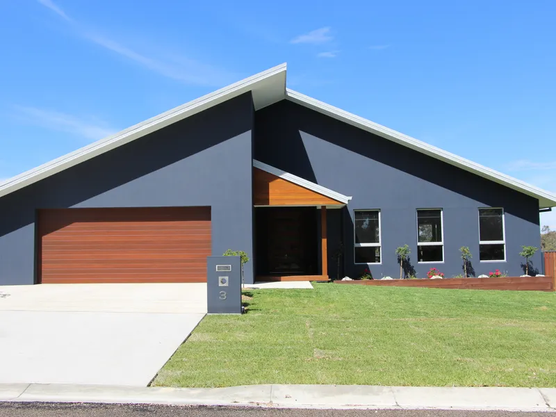 3 Wilkens Street Uralla