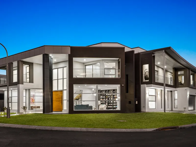 Edensor Park's Finest Home