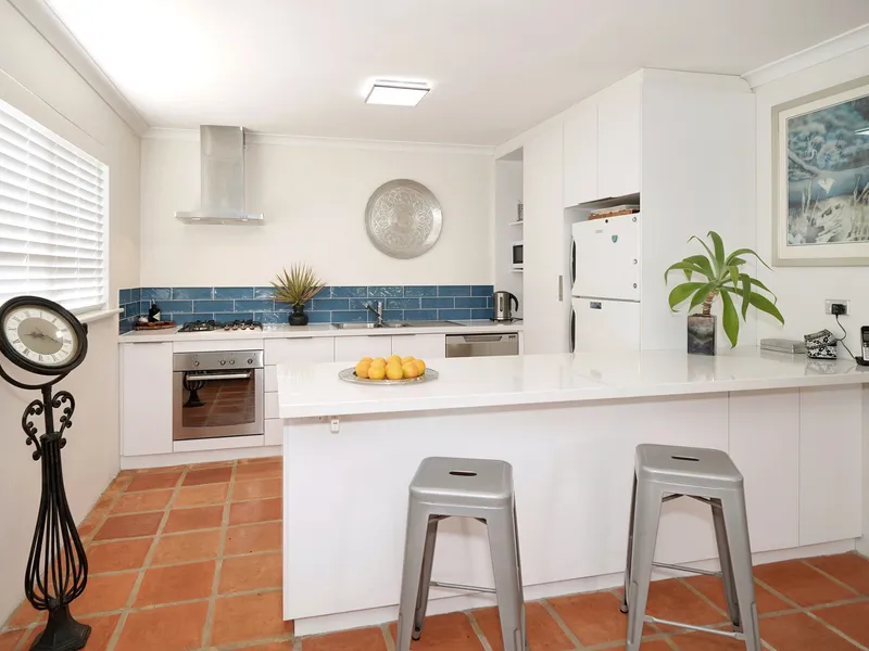 Private Rear Townhouse only moments from Conveniences