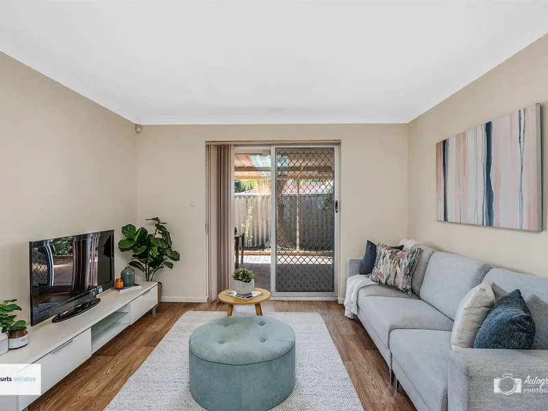 Alex Dabag presents.. Perfect first home!