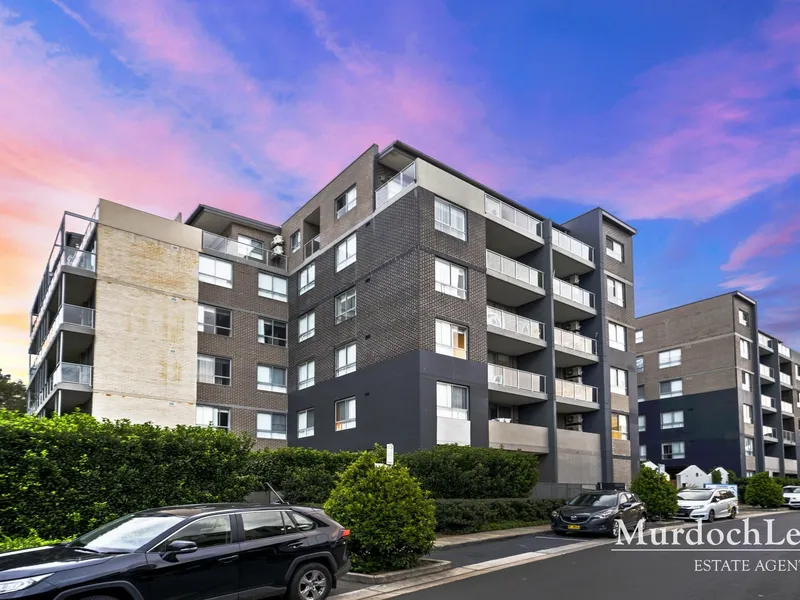 Bright & Spacious Three Bedroom Apartment | Walk to Station