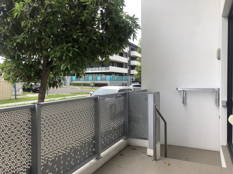 Slit Level Apartment