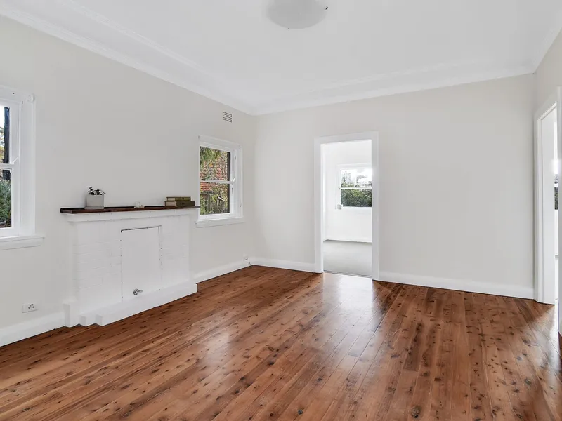 Character, Lower Duplex Apartment Available Mid September