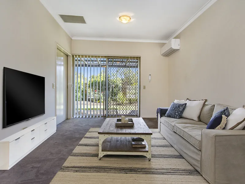 5 Lakeside Gardens - Relax on your front patio with views across to Bibra Lake Reserve