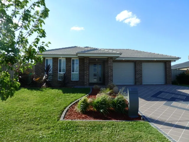 Modern Glenfield Park Home