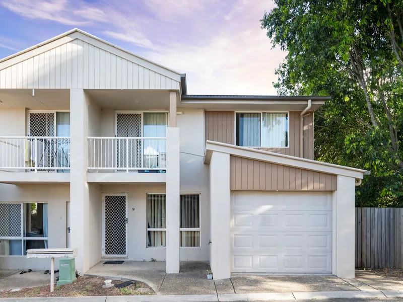Contemporary Spacious Townhouse