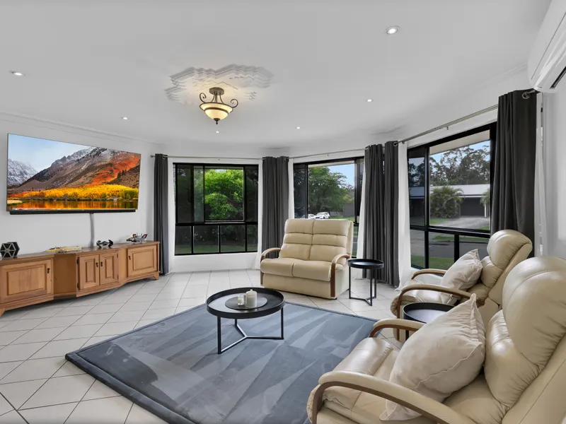 Everything you need on a corner block! - Open Saturday (30th) from 10.30am - 11.00am