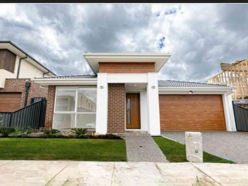 Full Turnkey Package with Builders Grant ! LAST CHANCE 