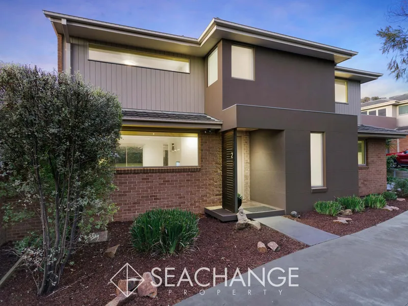 Polished Living, Enviable Locale