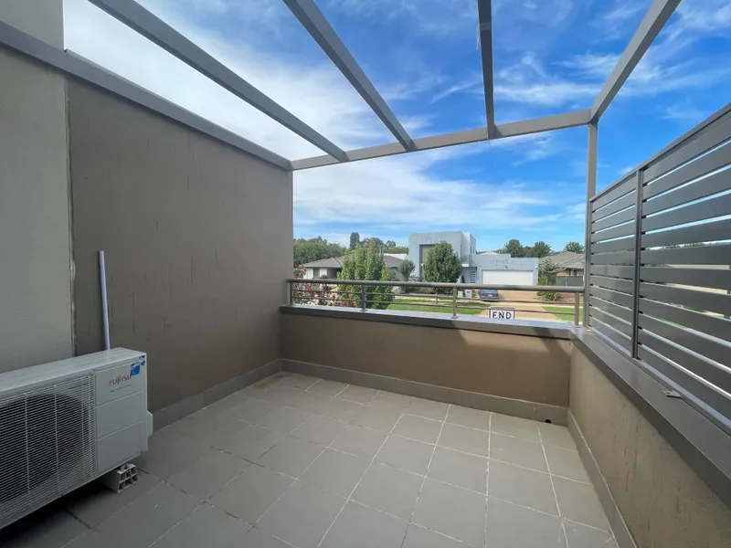 One Bedroom with Private Access