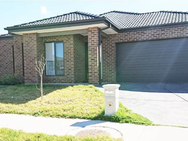 PERFECT HOME WITH CONVENIENCE $380 Per Week 