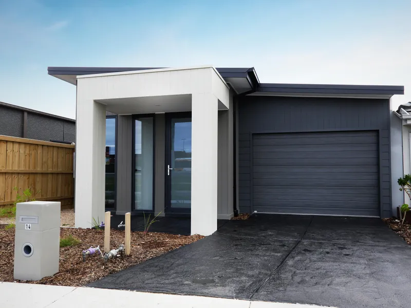 Stunning new 3 bedroom Home 