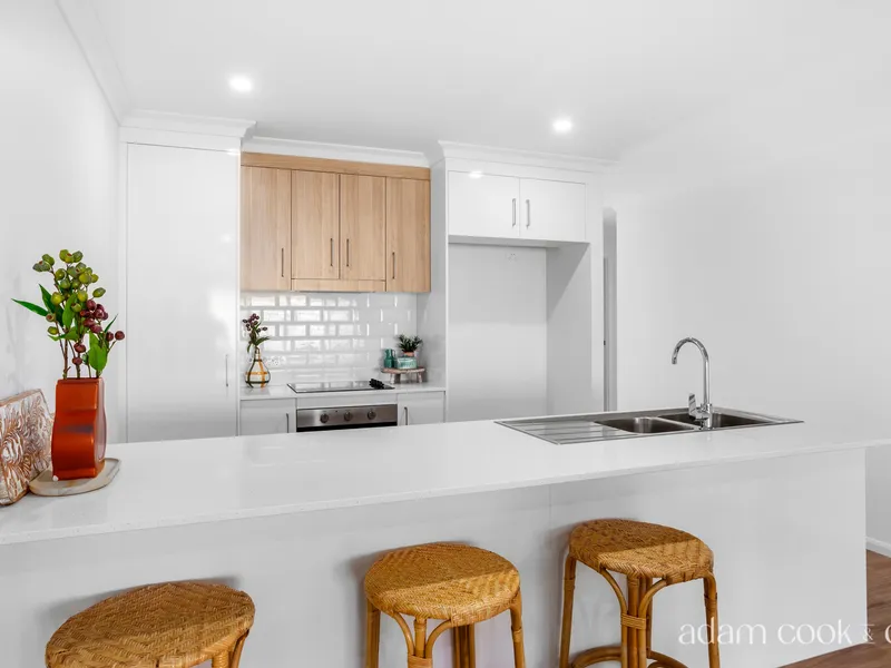 New House Ready To Make A Home!