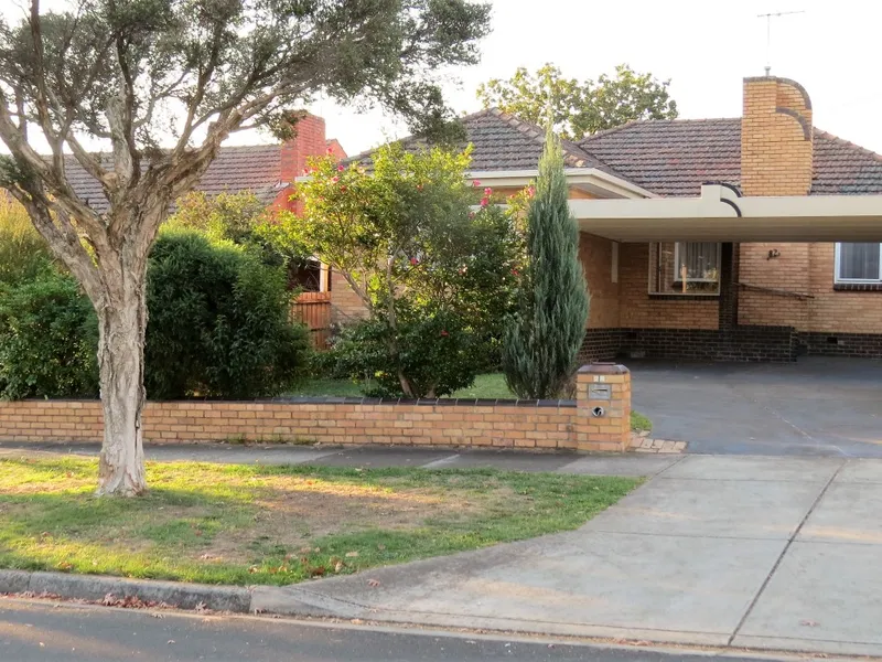 Terrific accomodation in a top location .