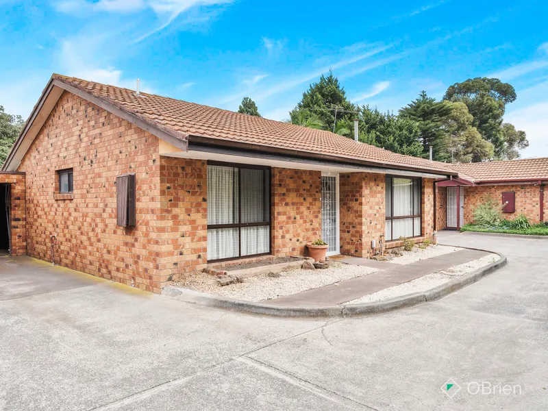 Spacious Two Bedroom Unit!