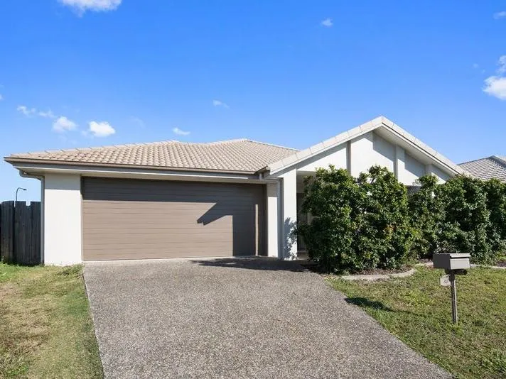 Beautiful Low Set Family Home in North Lakes