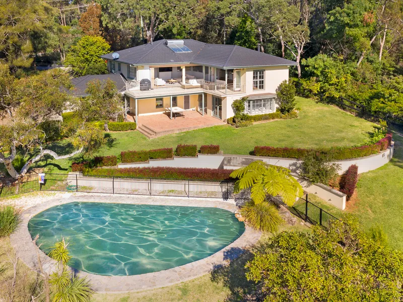 COUNTRY ROAD TAKE ME HOME...DREAMY ACREAGE