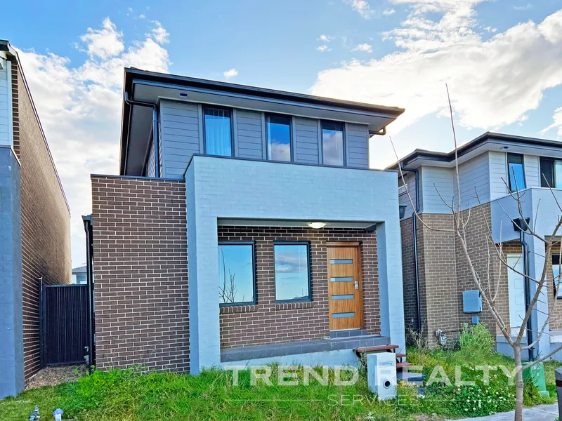 Brand New Family Home with Parkview