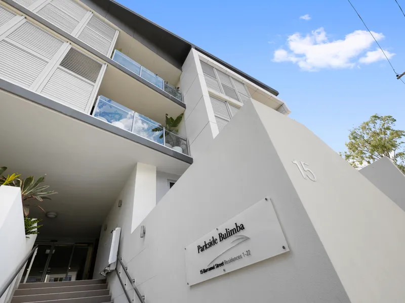 Exceptional parkside living, neighbouring Oxford Street