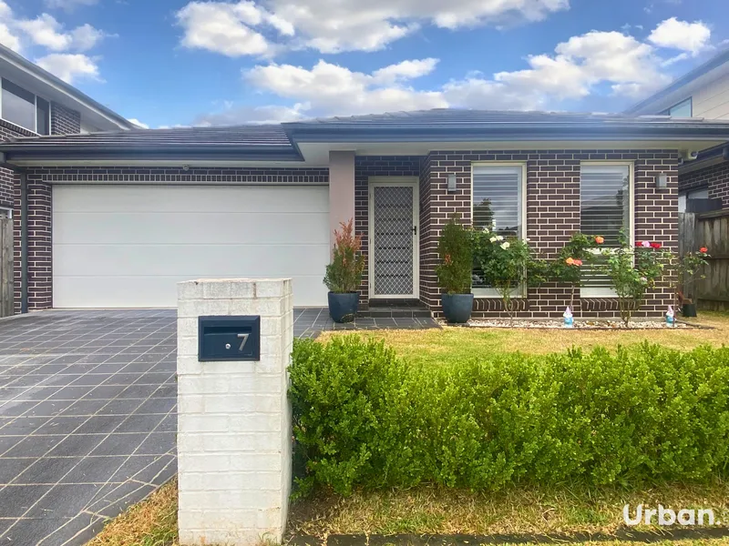 Modern Family Home | Colebee