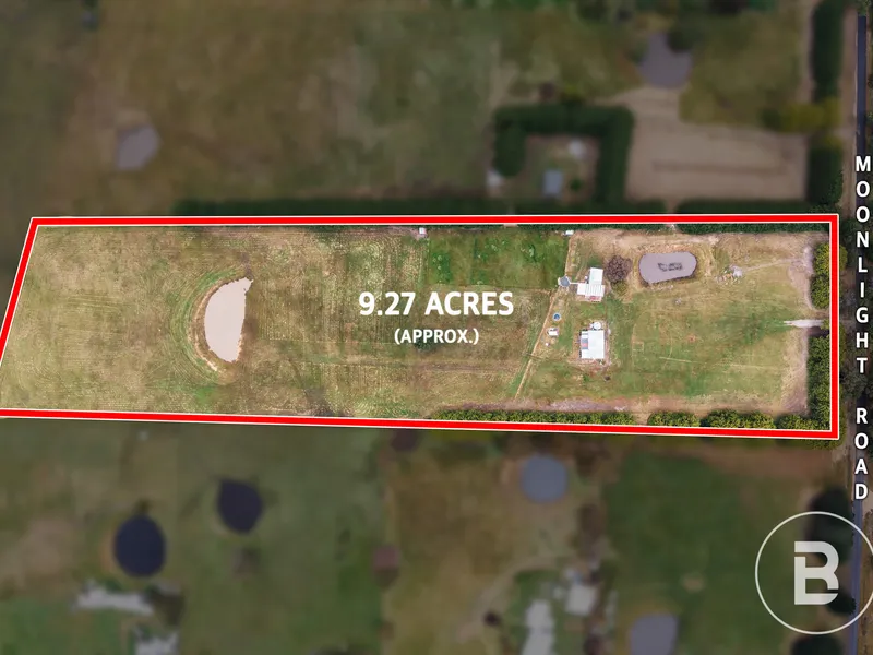 Just over 9 Acres in Berringa Minutes from Smythesdale with power connected.