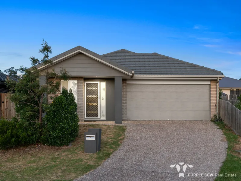 CORNER BLOCK | GREAT FAMILY HOME
