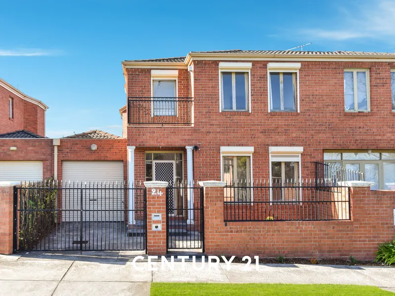 AFFORDABLE TOWNHOUSE WITH OWN FRONTAGE & NO BODY CORP!
