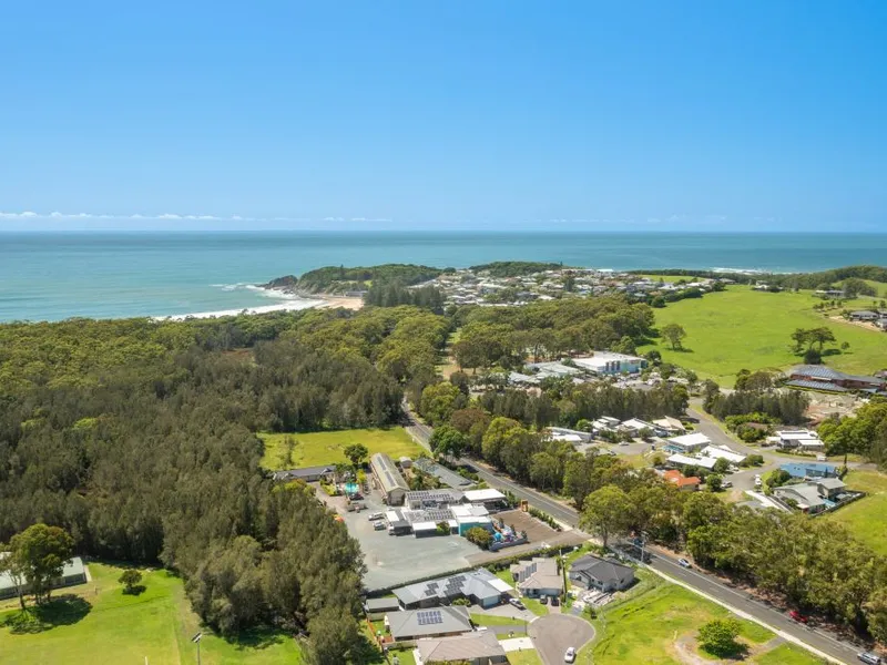 BEACH LIFESTYLE GEM!