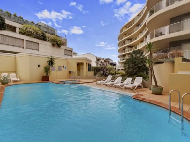 In The Heart of Manly - Furnished 1 bedroom