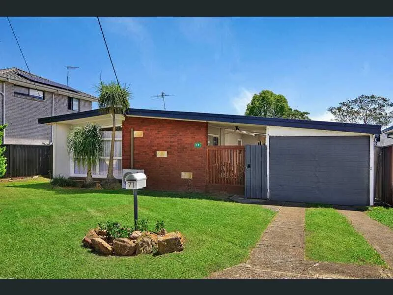Two Bedroom House - Great Location