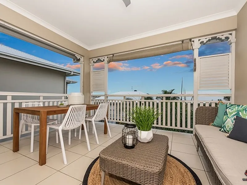 PERFECT LOCATION IN GREAT COMPLEX