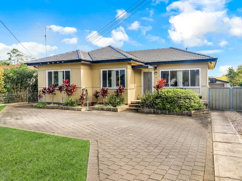 3 Bedroom Home in Convenient Location!!