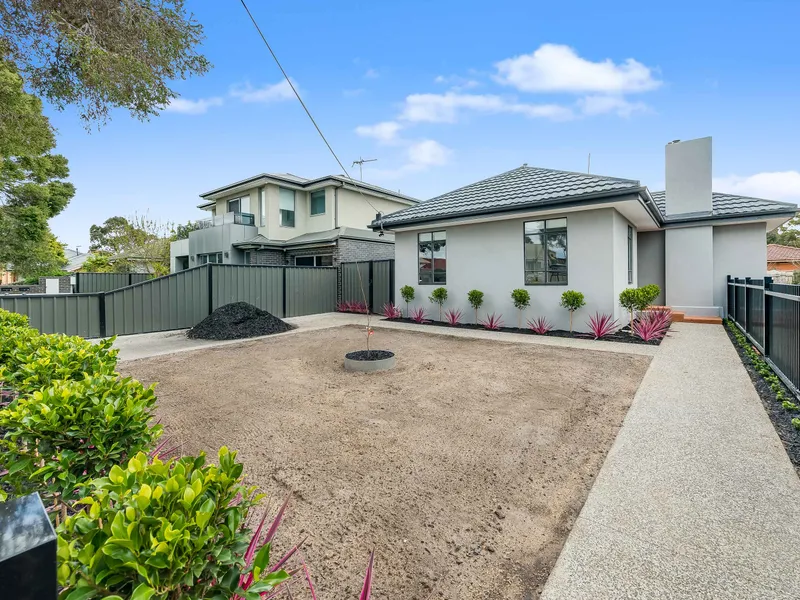 PRISTINE PRESENTATION – PERFECT POSITION