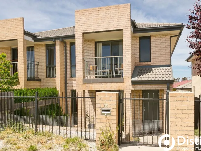 4 bedroom family home....small pets considered!