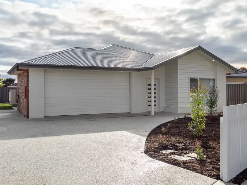 Brand new home with sought after accessible features