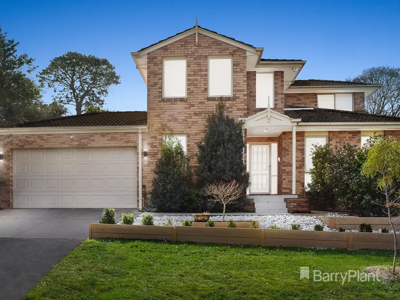 First-class Templestowe living.