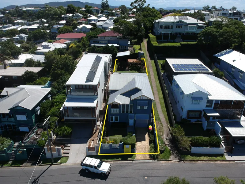 UNDER CONTRACT!! UNDER CONTRACT!!