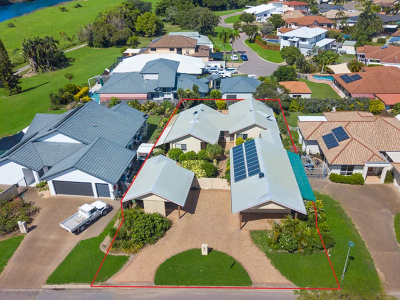 Big, Bold and Beautifully Located!