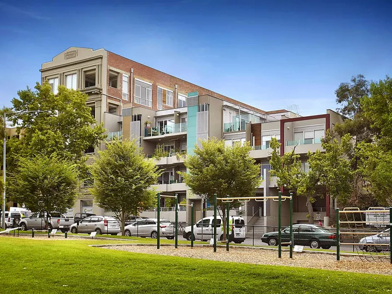 Property in West Melbourne