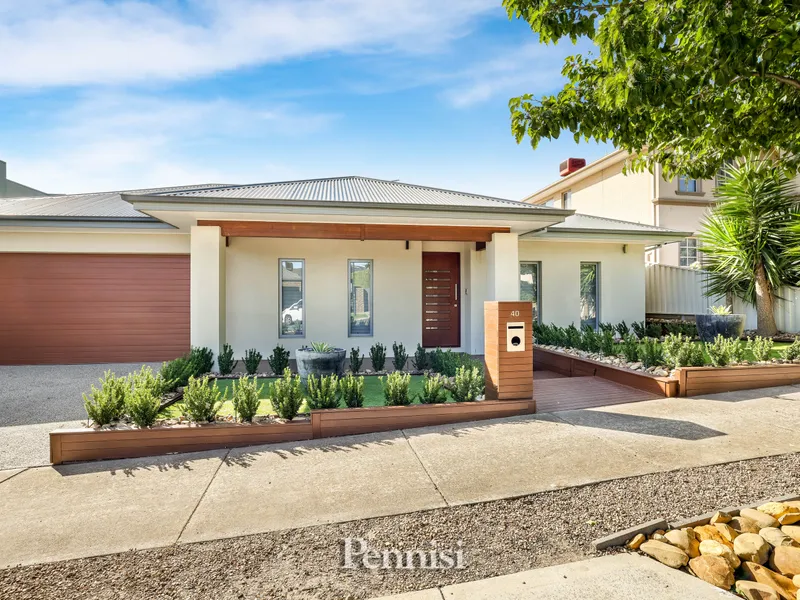 FOR LEASE BY PENNISI