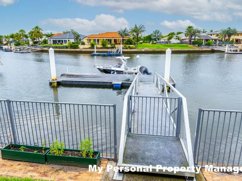 DELIGHTFUL NEW LISTING -DUAL RESIDENCE, BOTH HAVING A PERFECT OUTLOOK FROM THEIR WATERFRONT ENTERTAINING