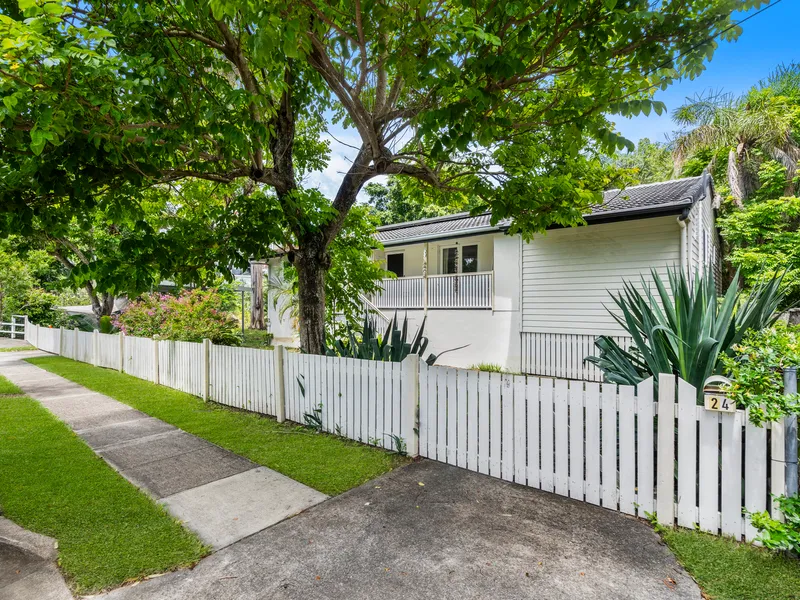Situated on one of the most tightly held streets in Wynnum, 24 Coreen Street is simply an opportunity not to be missed!