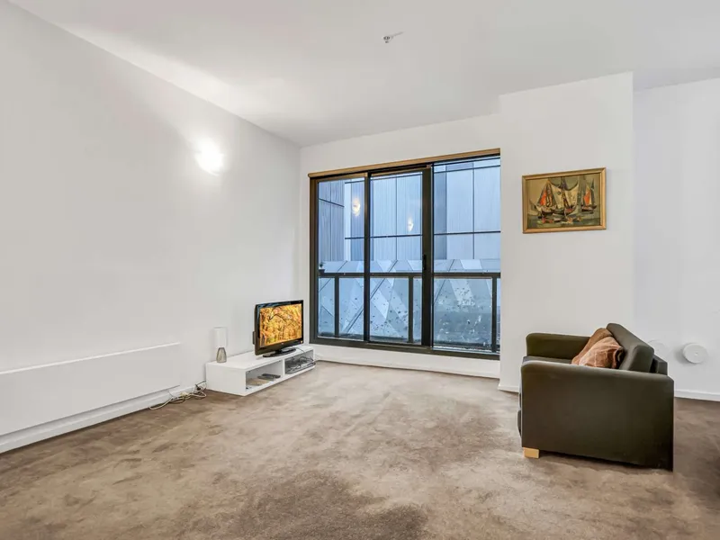 Furnished Studio at Premier Location Central Melbourne