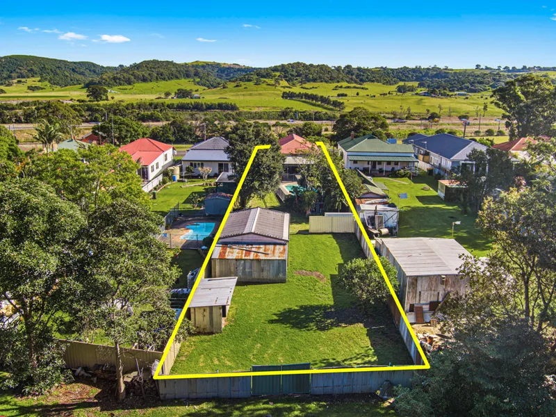 A Captivating Retreat on a Spacious 1227sqm Block!