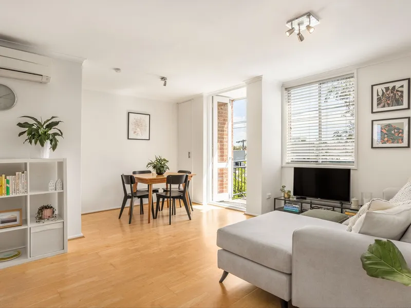 Unmatched Location for Ultimate Urban Experience