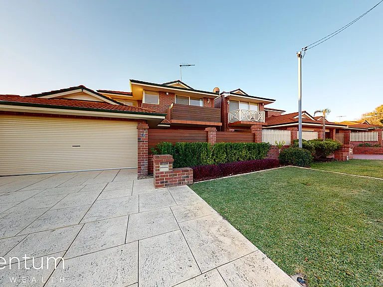 A Cut Above! Stunning Executive Home!