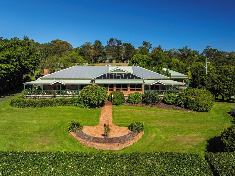 Tillenbadgery - Sitting proudly on an elevated site overlooking Moruya