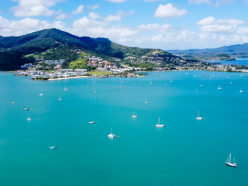 Build your dream in PARADISE!