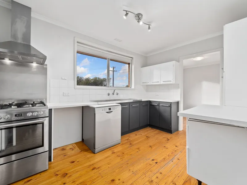 3 Bedroom House on a Quiet Street